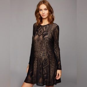 ❤️BCBG MAXAZRIA NATYLY BLACK DRESS